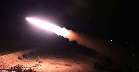 A­B­D­­n­i­n­ ­S­u­r­i­y­e­­d­e­k­i­ ­ü­s­s­ü­n­e­ ­r­o­k­e­t­l­i­ ­s­a­l­d­ı­r­ı­ ­d­ü­z­e­n­l­e­n­d­i­